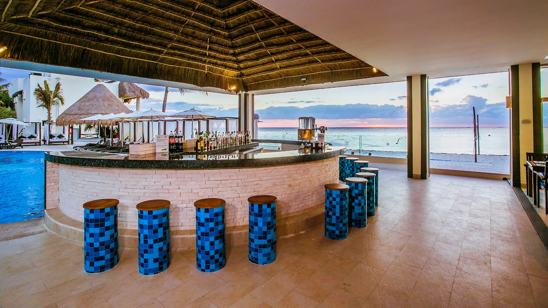 Desire Riviera Maya Resort Puerto Morelos México